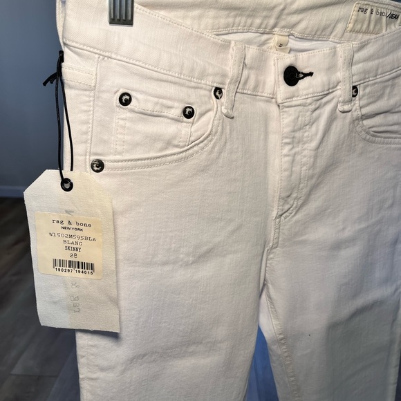 NWT🔥Rag&Bone Skinny Jeans in white size 28 - Picture 7 of 10